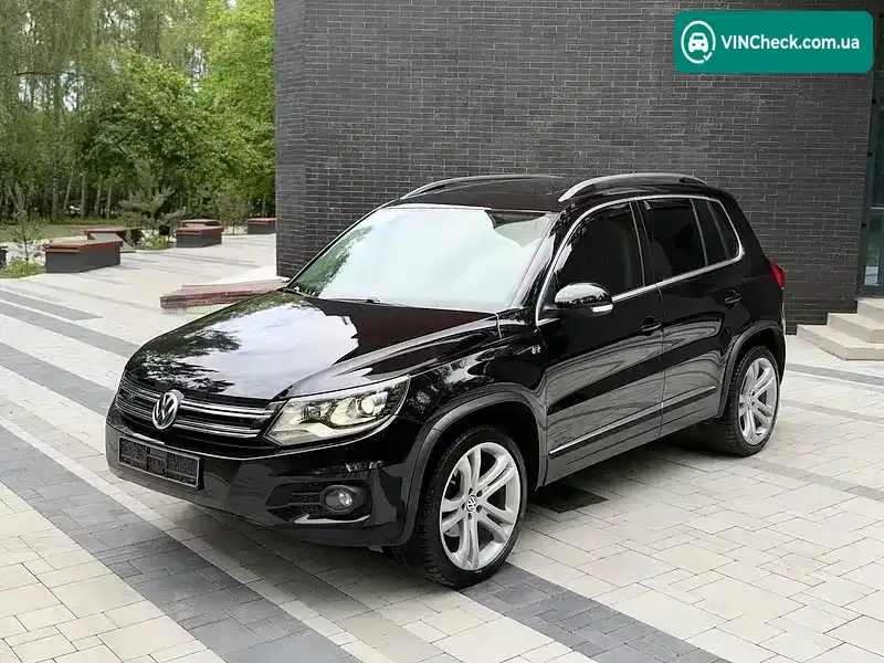 Volkswagen Tiguan 2011, фото з оголошення 2 з 21, VIN WVGAV7AX2CW544720