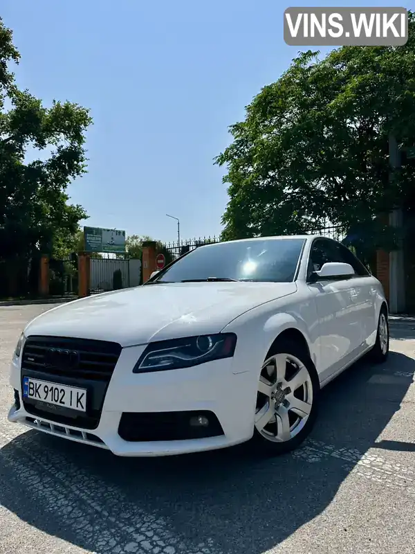 Audi A4 2011, фото з оголошення 1 з 21, VIN WAUBFAFL1CN006277