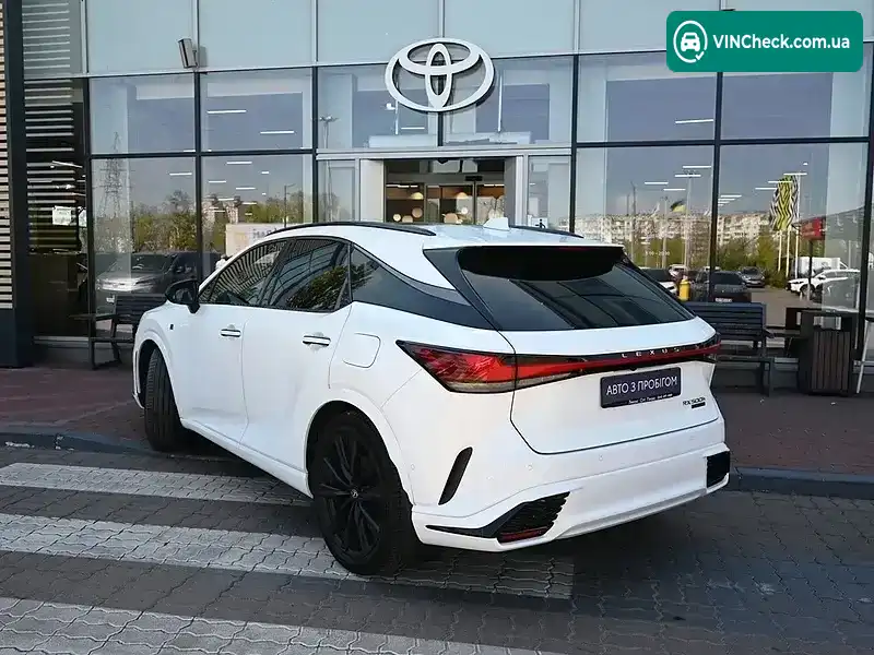 Lexus RX 2024, фото з оголошення 2 з 11, VIN JTJCMBHA902010635