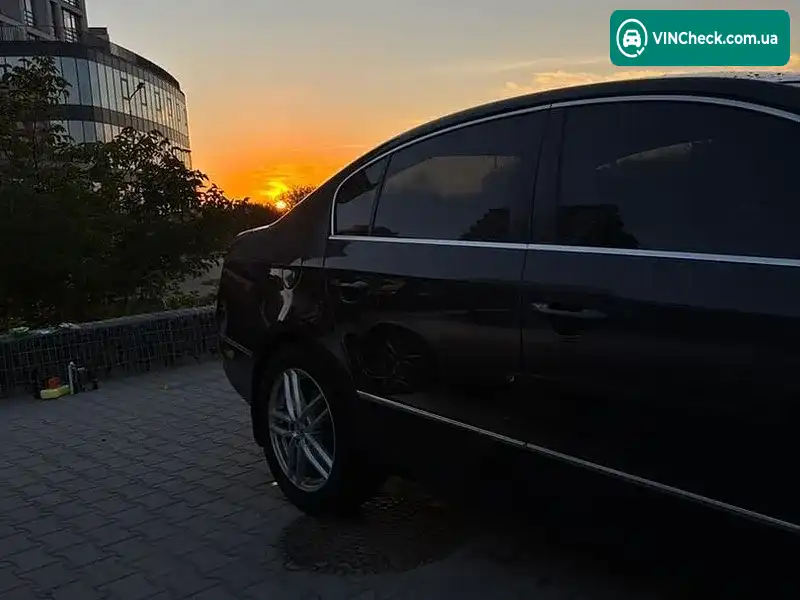Volkswagen Passat 2007, фото з оголошення 2 з 13, VIN WVWZZZ3CZ8Z000332