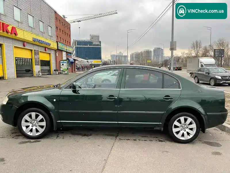 Skoda Superb 2005, фото з оголошення 1 з 16, VIN TMBCL23U95B044945