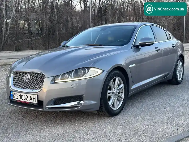 Jaguar XF 2012, фото з оголошення 2 з 21, VIN SAJAA0562CDS52488
