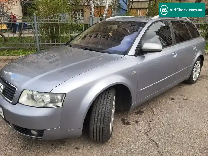 Audi A4 2004, фото з оголошення 1 з 17, VIN WAUZZZ8E35A065232