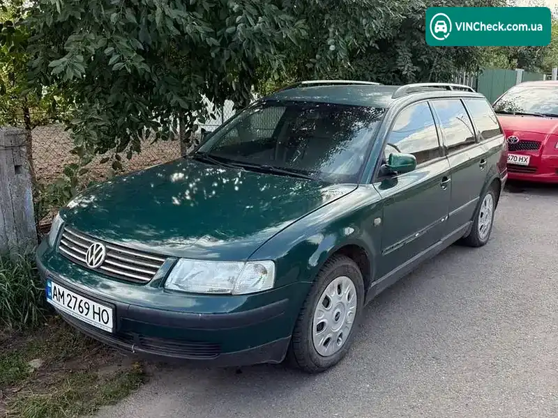 Volkswagen Passat 1999, фото з оголошення 1 з 7, VIN WVWZZZ3BZXE331705