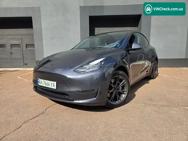 Tesla Model Y 2022, фото з оголошення 1 з 11, VIN 7SAYGDEEXNF368790