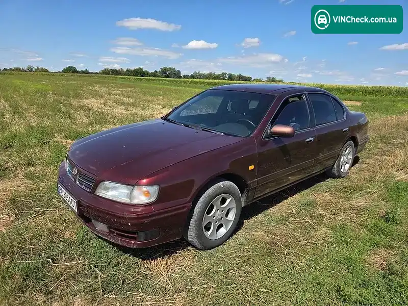 Nissan Maxima 1999, фото з оголошення 1 з 11, VIN JN1CAUA32U0072732