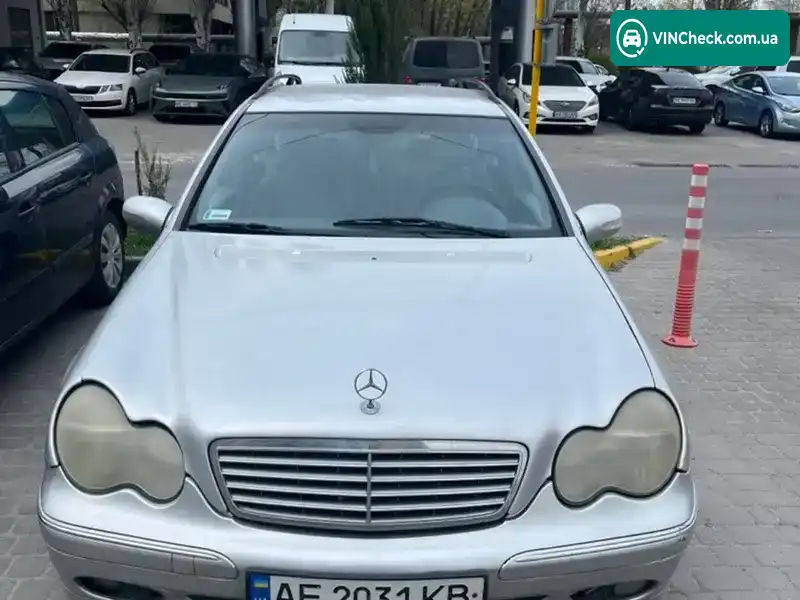 Mercedes-Benz C-Class 2002, фото з оголошення 2 з 3, VIN WDB2032041F338933
