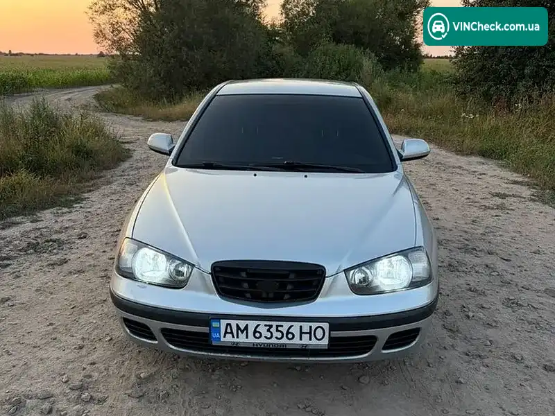 Hyundai Elantra 2001, фото з оголошення 1 з 15, VIN KMHDN51VP1U020941