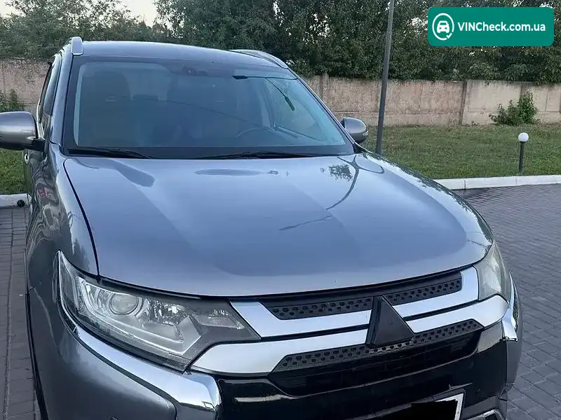 Mitsubishi Outlander 2018, фото з оголошення 1 з 6, VIN JA4AZ3A39KZ020275