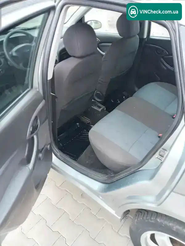 Ford Focus 2003, фото з оголошення 1 з 15, VIN WF0AXXGCDA3L26934
