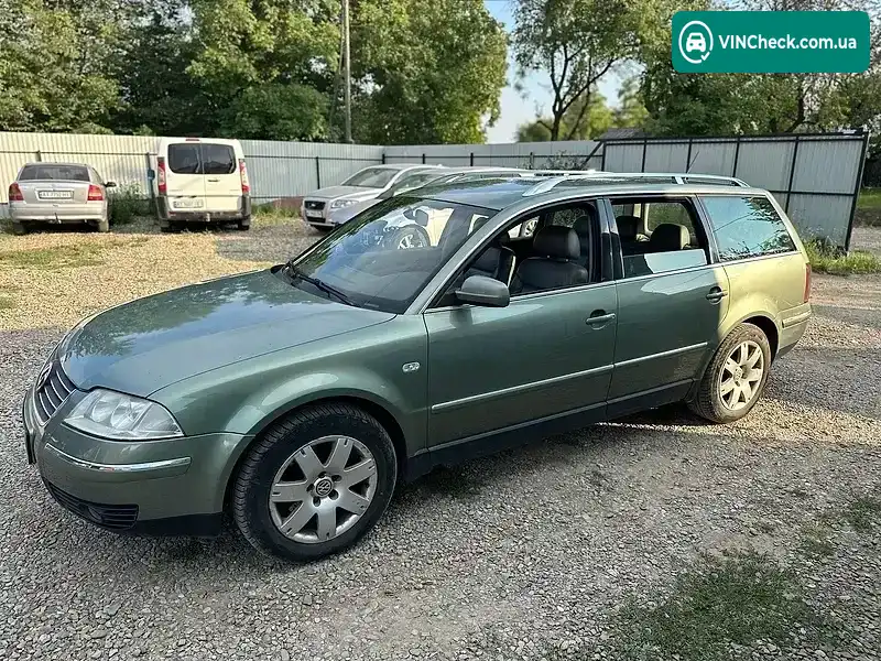Volkswagen Passat 2001, фото з оголошення 2 з 8, VIN WVWZZZ3BZ1E179506