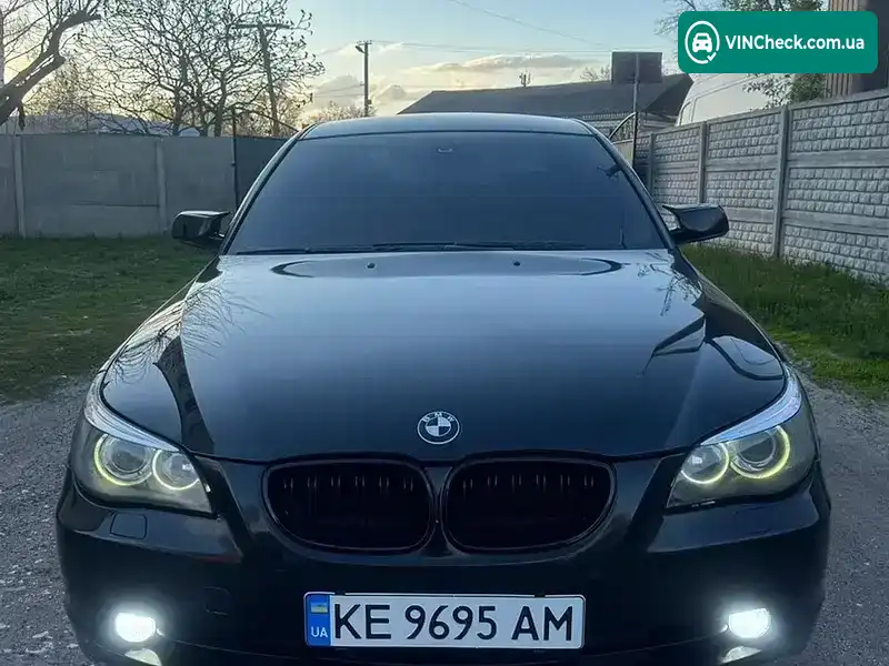 BMW 5 Series 2004, фото з оголошення 1 з 20, VIN WBANA51080B043422
