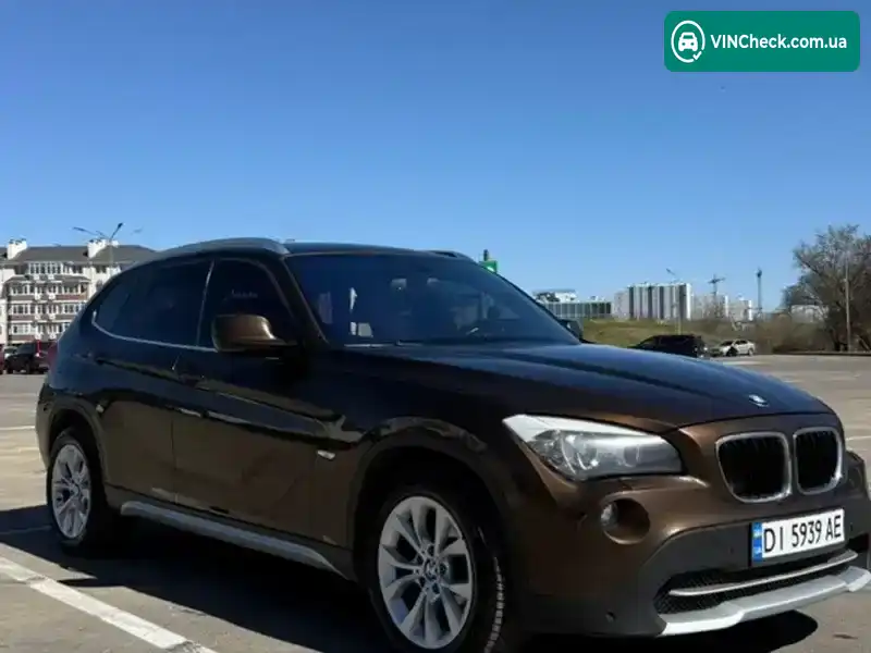 BMW X1 2012, фото з оголошення 1 з 19, VIN WBAVP11040VU14629