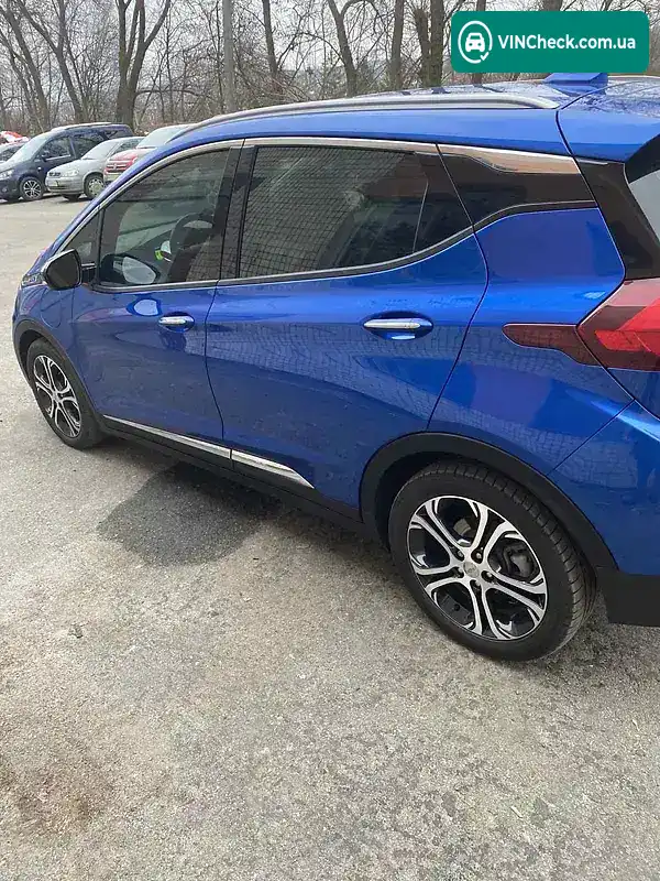 Chevrolet Bolt EV 2017, фото з оголошення 2 з 15, VIN 1G1FX6S06H4173279
