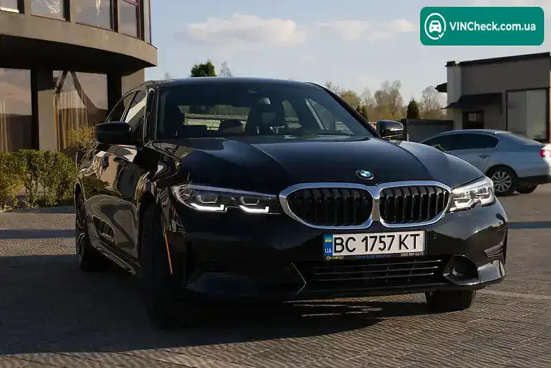 BMW 3 Series 2019, фото з оголошення 1 з 20, VIN 3MW5R1J00L8B20792