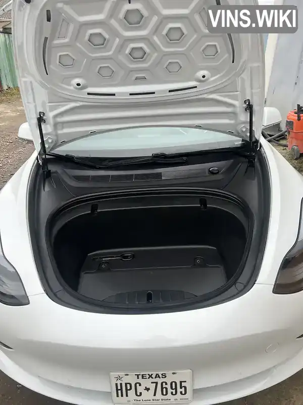 Tesla Model 3 2019, фото з оголошення 2 з 17, VIN 5YJ3E1EB3KF494275