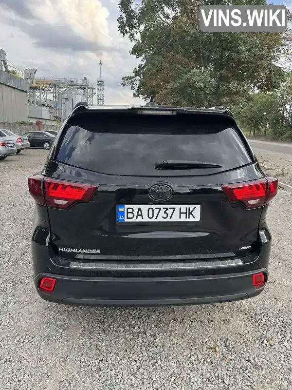 Toyota Highlander 2016, фото з оголошення 2 з 9, VIN 5TDBKRFH7GS301621