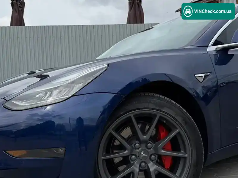 Tesla Model 3 2018, фото з оголошення 2 з 21, VIN 5YJ3E1EB1JF115238