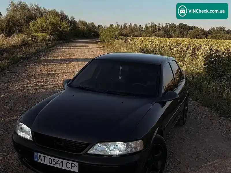 Opel Vectra 1997, фото з оголошення 1 з 8, VIN W0L000036V1150435