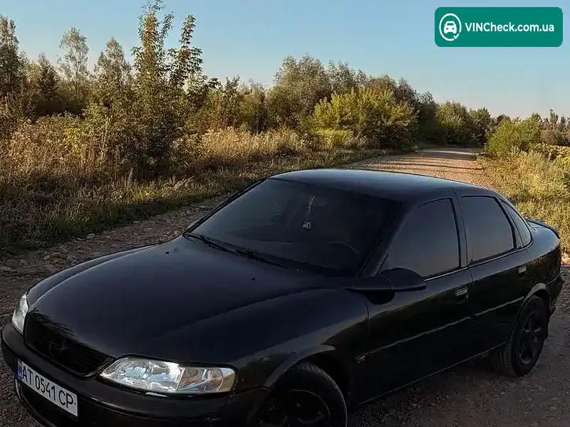 Opel Vectra 1997, фото з оголошення 2 з 8, VIN W0L000036V1150435