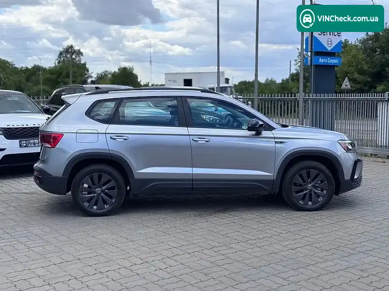 Volkswagen Taos 2022, фото з оголошення 2 з 20, VIN 3VVCX7B24PM301671