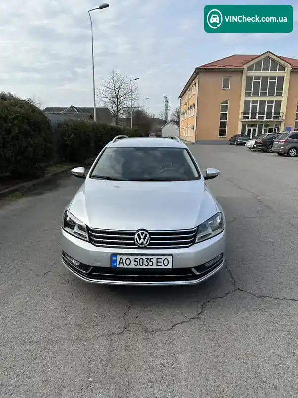 Volkswagen Passat 2012, фото з оголошення 2 з 20, VIN WVWZZZ3CZCE026792