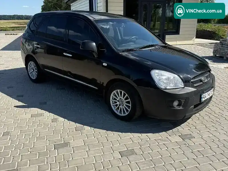 Kia Carens 2007, фото з оголошення 2 з 10, VIN Y6LFG52428L000528