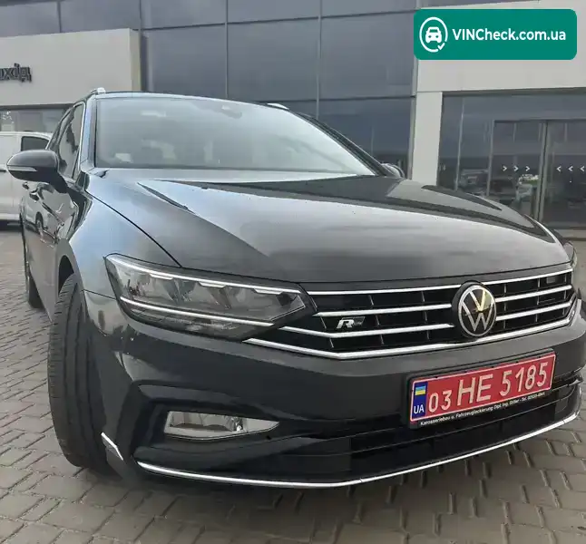 Volkswagen Passat 2021, фото з оголошення 2 з 21, VIN WVWZZZ3CZME133293