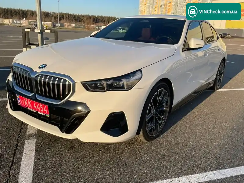 BMW i5 2024, фото з оголошення 2 з 16, VIN WBY33FK02RCR97601