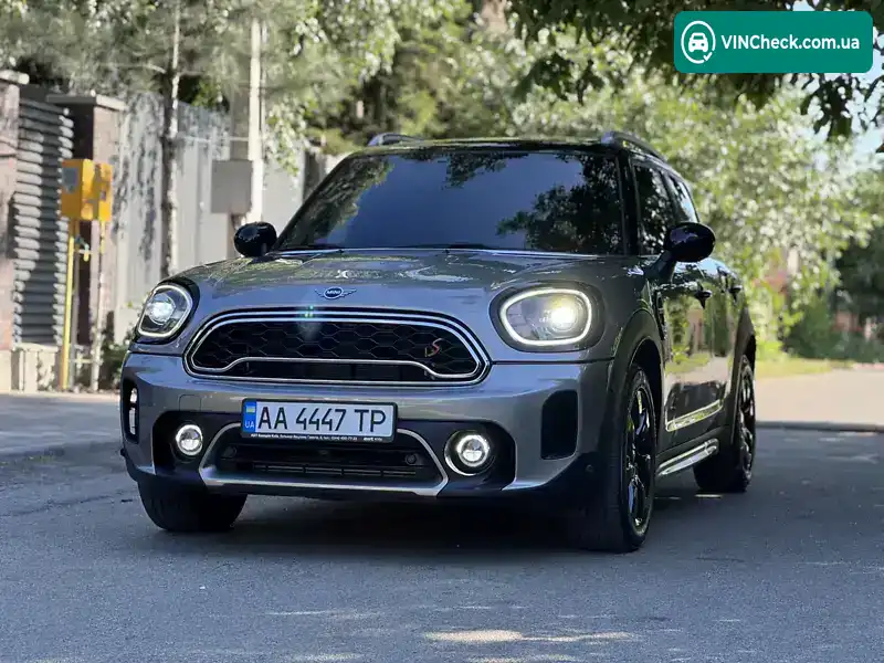 MINI Countryman 2017, фото з оголошення 2 з 21, VIN WMWYU1100J3D18342