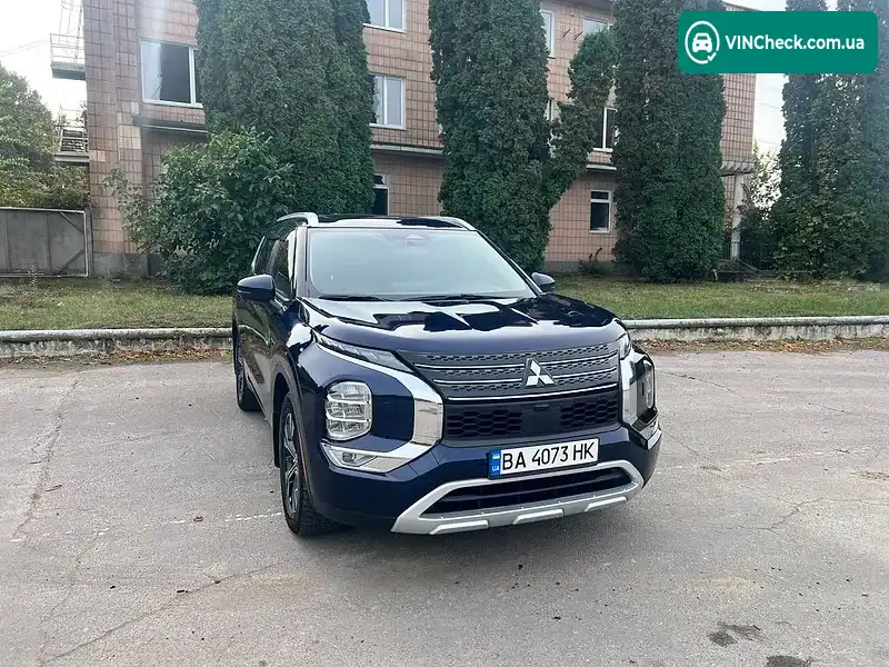 Mitsubishi Outlander 2022, фото з оголошення 1 з 20, VIN JA4T5UA99PZ607498