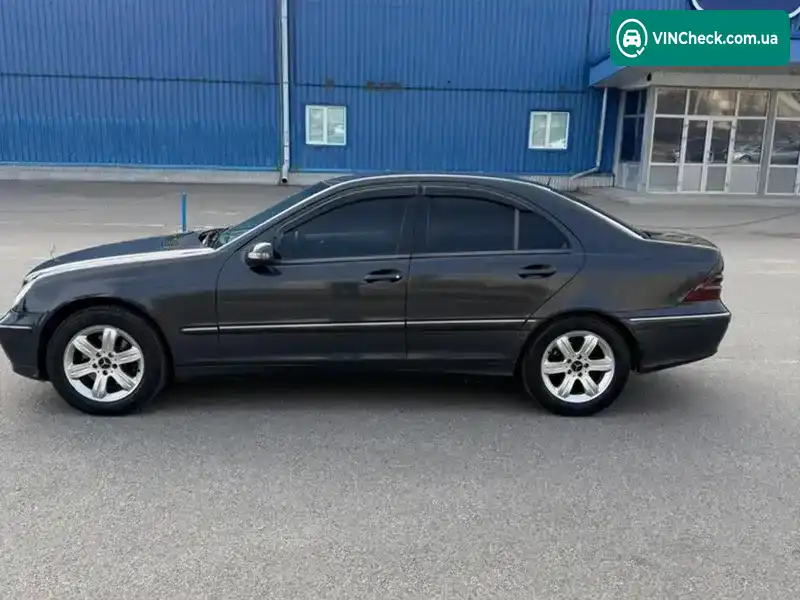 Mercedes-Benz C-Class 2001, фото з оголошення 2 з 10, VIN WDB2030161A125497