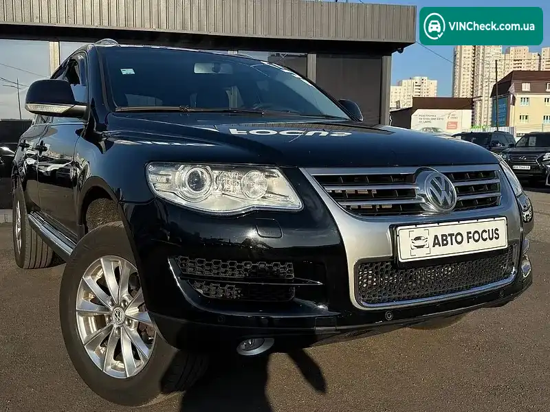 Volkswagen Touareg 2009, фото з оголошення 2 з 20, VIN WVGZZZ7LZ9D019896