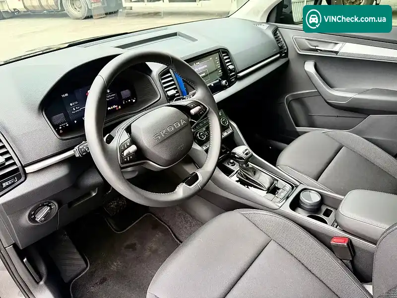 Skoda Karoq 2026, фото з оголошення 1 з 20, VIN TMBJC7NU3VB200222