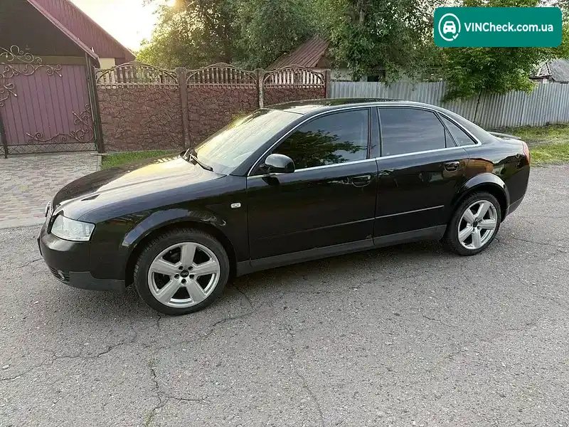 Audi A4 2001, фото з оголошення 2 з 9, VIN WAUZZZ8E52A084148