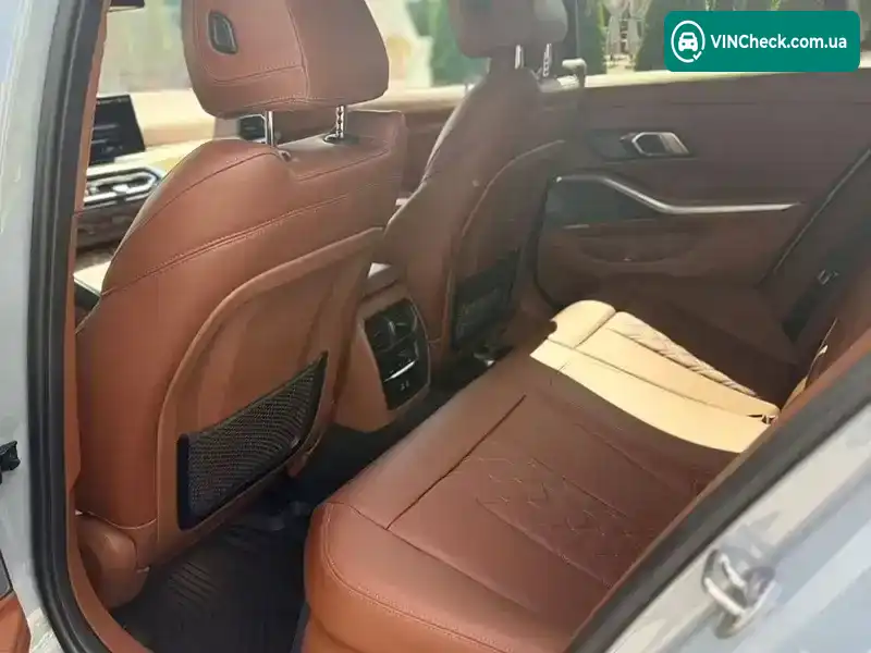 BMW-Alpina B3 2023, фото з оголошення 2 з 18, VIN WAP41FT090FR04343