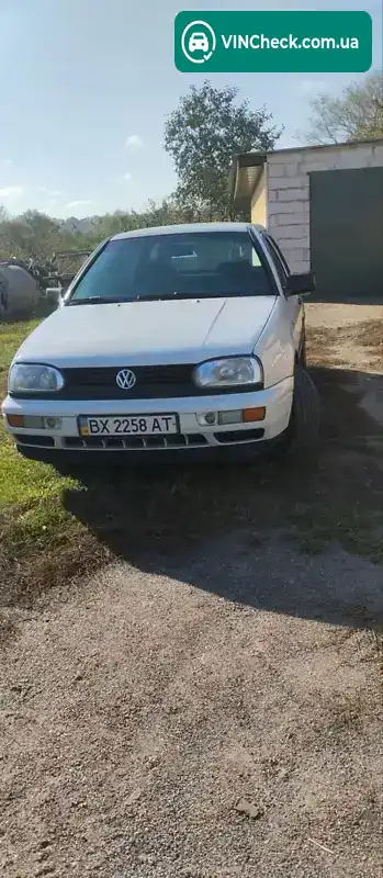 Volkswagen Golf 1997, фото з оголошення 1 з 12, VIN WVWZZZ1HZVW420111