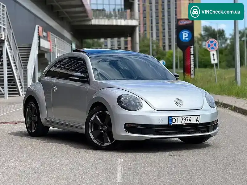 Volkswagen Beetle 2013, фото з оголошення 2 з 20, VIN 3VWJP7AT4DM680907