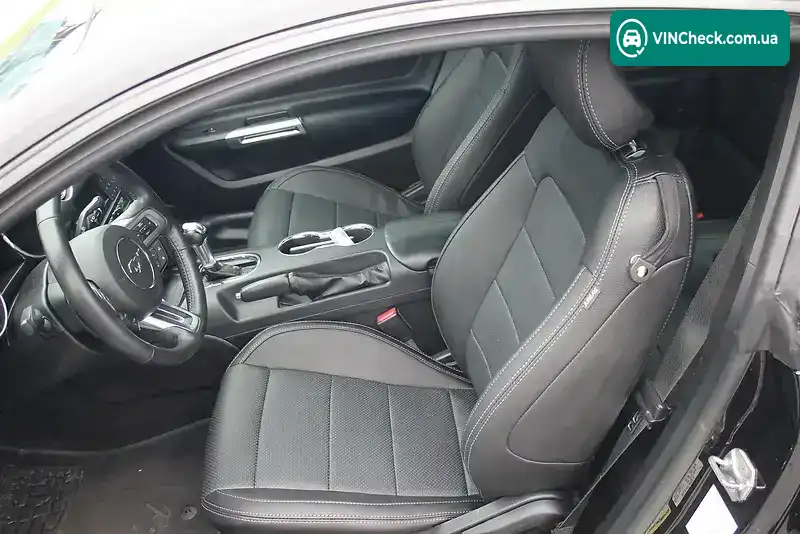 Ford Mustang 2017, фото з оголошення 2 з 3, VIN 1FA6P8TH8H5244327