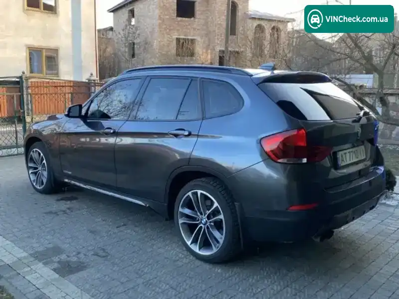 BMW X1 2012, фото з оголошення 1 з 11, VIN WBAVL1C54DVR82521