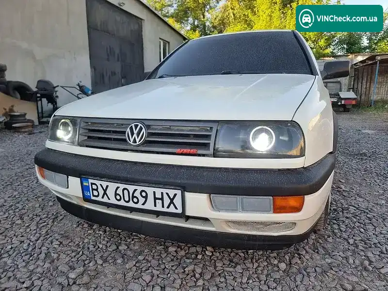Volkswagen Vento 1992, фото з оголошення 1 з 21, VIN WVWZZZ1HZNW302132