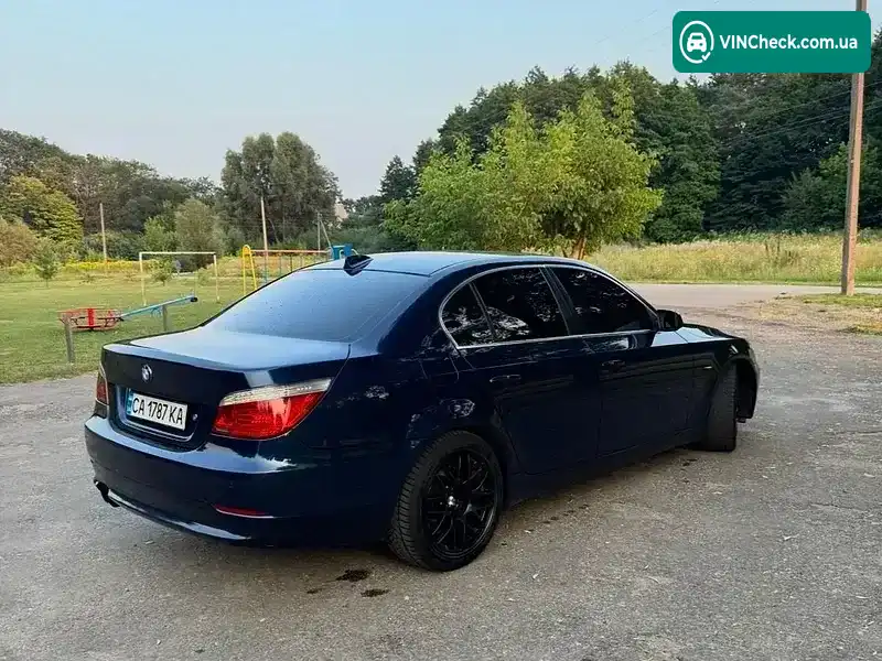 BMW 5 Series 2008, фото з оголошення 2 з 13, VIN WBANU31050CW57186