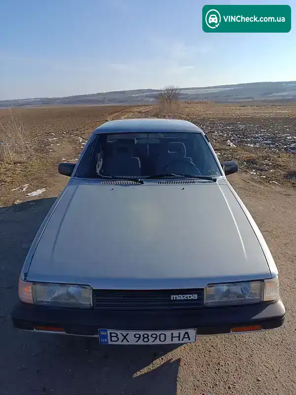 Mazda 626 1986, фото з оголошення 2 з 21, VIN JMZGC121101651611