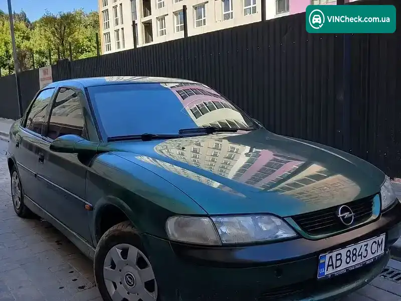 Opel Vectra 1996, фото з оголошення 1 з 8, VIN W0L000036T5184593