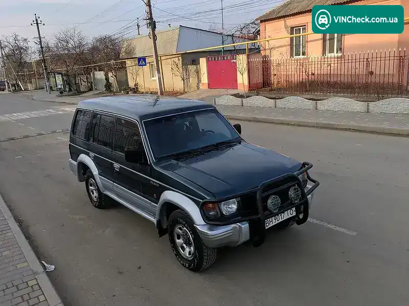 Mitsubishi Pajero 1993, фото з оголошення 1 з 20, VIN JMB0NV440PJ304086