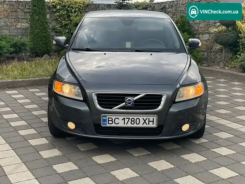 Volvo V50 2009, фото з оголошення 2 з 20, VIN YV1MW755B92482419