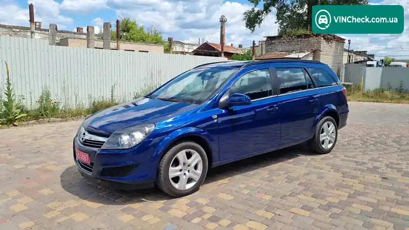 Opel Astra 2010, фото з оголошення 1 з 20, VIN W0L0AHL35A2070496