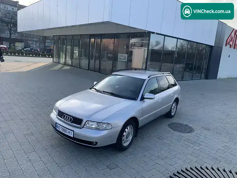 Audi A4 2000, фото з оголошення 2 з 20, VIN WAUZZZ8DZ1A102088