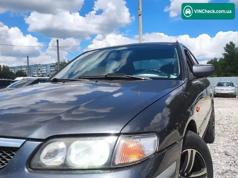 Mazda 626 2000, фото з оголошення 2 з 20, VIN JMZGF12P201226030