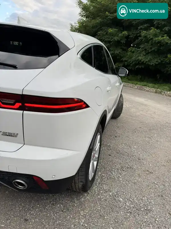Jaguar E-Pace 2018, фото з оголошення 2 з 20, VIN SADFJ2FX8J1Z32079